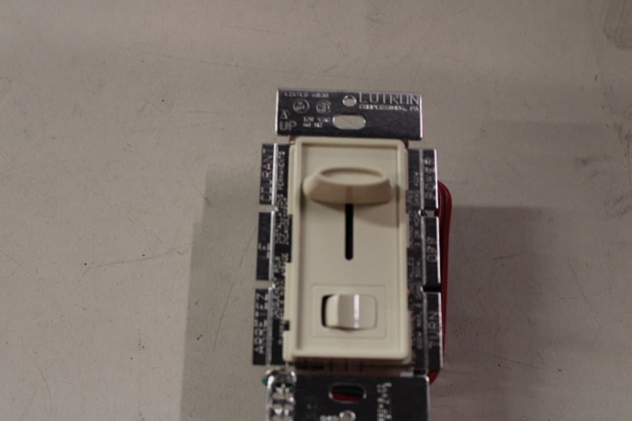 Lutron S-603P-LA Lutron S-603P-LA Light and Dimmer Switches EA Lutron S-603P-LA Lutron S-603P-LA Light and Dimmer Switches EA