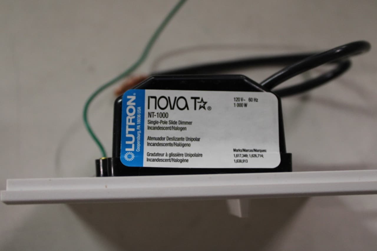 Lutron NT-1000-WH Lutron NT-1000-WH Light and Dimmer Switches EA Lutron NT-1000-WH Lutron NT-1000-WH Light and Dimmer Switches EA