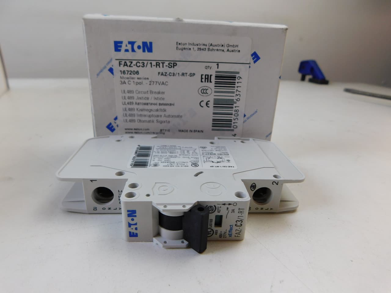 Eaton FAZ-C3/1-RT-SP 277/480 VAC 50/60 Hz, 3 A, 1-Pole, 10/14 kA, 5 to 10 x Rated Current, Ring Tongue Terminal, DIN Rail Mount, Single Packaging, C-Curve, Current Limiting, Thermal Magnetic Eaton FAZ-C3/1-RT-SP 277/480 VAC 50/60 Hz, 3 A, 1-Pole, 10/14 kA, 5 to 10 x Rated Current, Ring Tongue Terminal, DIN Rail Mount, Single Packaging, C-Curve, Current Limiting, Thermal Magnetic