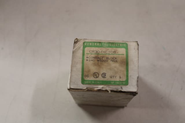 CR304XC10B Part Image. Manufactured by General Electric.