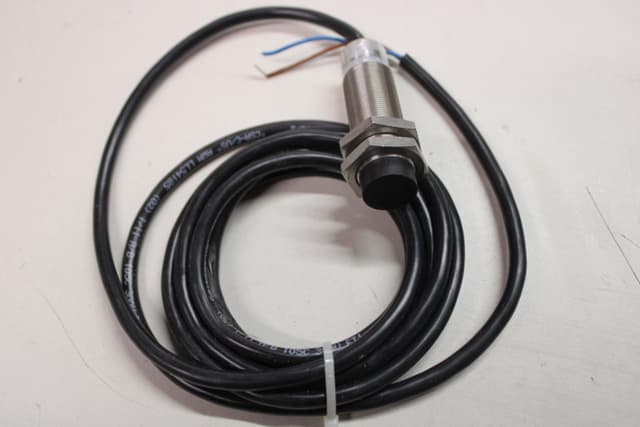 E57LBL18A2E Part Image. Manufactured by Eaton.