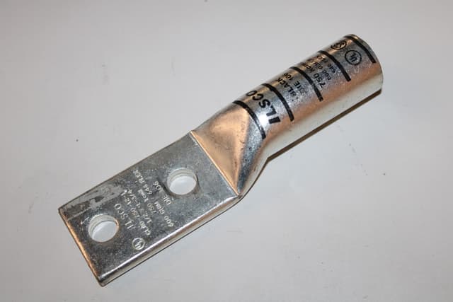 CLND-750-12-134 Part Image. Manufactured by Ilsco.