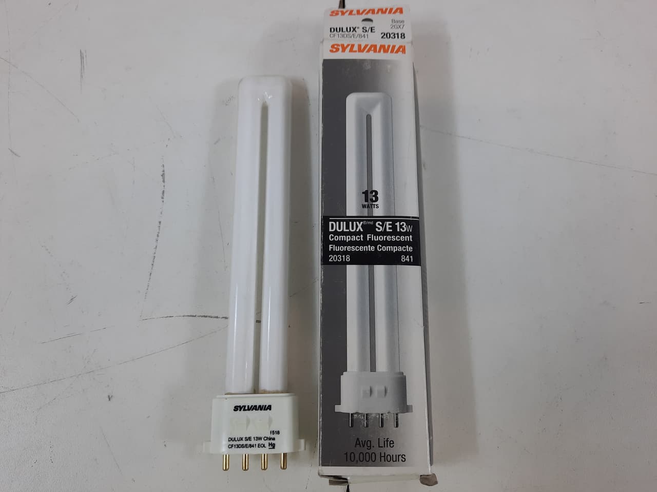 Sylvania CF13DS/E/841 Sylvania CF13DS/E/841 Miniature and Specialty Bulbs Compact Fluorescent 13W Sylvania CF13DS/E/841 Sylvania CF13DS/E/841 Miniature and Specialty Bulbs Compact Fluorescent 13W