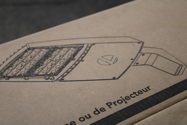 RSX2-LED-P3-40K-R4-MVOLT-SPA-DDBXD Part Image. Manufactured by Lithonia Lighting.