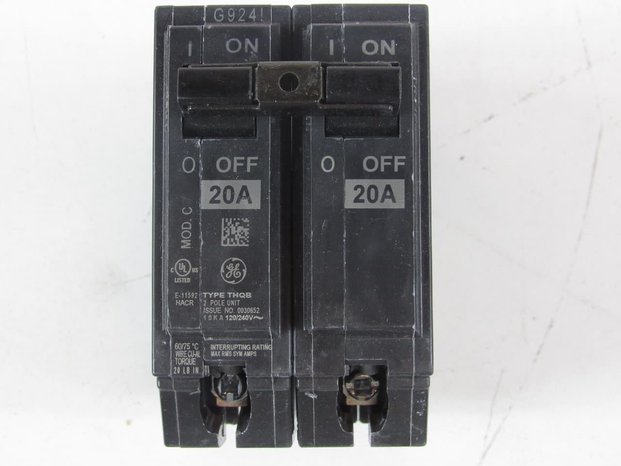 General Electric THQB2120 120/240 VAC, 20 A, 10 kA Interrupt Rating, 2-Pole, 14 to 8 AWG Copper/12 to 8 AWG Aluminum, 1" Bolt-On Mount, Q-Line Frame, LI Trip Function, Fixed Thermal Magnetic, Non-Interchangeable/Common Trip, Compact, Molded Case, Miniature Circuit Breaker General Electric THQB2120 120/240 VAC, 20 A, 10 kA Interrupt Rating, 2-Pole, 14 to 8 AWG Copper/12 to 8 AWG Aluminum, 1" Bolt-On Mount, Q-Line Frame, LI Trip Function, Fixed Thermal Magnetic, Non-Interchangeable/Common Trip, Compact, Molded Case, Miniature Circuit Breaker