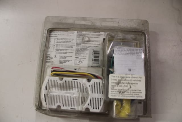 MA-LFQHW-IV Part Image. Manufactured by Lutron.