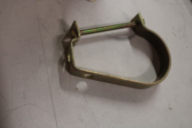 C-711-2 Part Image. Manufactured by Thomas & Betts.