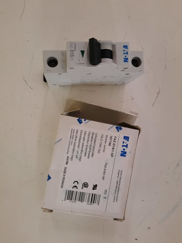 FAZ-D15/1-SP Part Image. Manufactured by Eaton.
