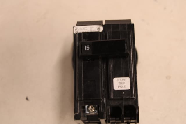 GHQ1015S Part Image. Manufactured by Eaton.
