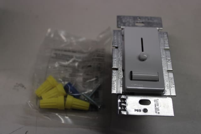 LX-603PL-WH Part Image. Manufactured by Lutron.