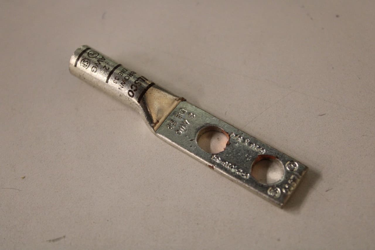 Ilsco CLND-2-516-34 35 kV, 2 AWG Solid/Stranded, 5/16" Stud, 3.098" L, 3/4" Mounting Hole Spacing, Silver, Electro Tin Plated Seamless Copper, 2-Hole, Long Barrel Ilsco CLND-2-516-34 35 kV, 2 AWG Solid/Stranded, 5/16" Stud, 3.098" L, 3/4" Mounting Hole Spacing, Silver, Electro Tin Plated Seamless Copper, 2-Hole, Long Barrel