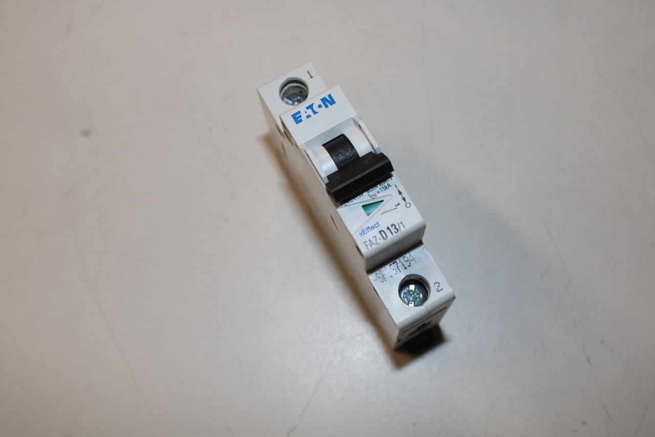 Eaton FAZ-D13/1-SP Eaton FAZ supplementary protector,UL 1077 Industrial miniature circuit breaker-supplementary protector,Single package,High levels of inrush current are expected,13 A,15 kAIC,Single-pole,277 V,10-20X/n,Q38,50-60 Hz,Standard terminals,D Curve Eaton FAZ-D13/1-SP Eaton FAZ supplementary protector,UL 1077 Industrial miniature circuit breaker-supplementary protector,Single package,High levels of inrush current are expected,13 A,15 kAIC,Single-pole,277 V,10-20X/n,Q38,50-60 Hz,Standard terminals,D Curve