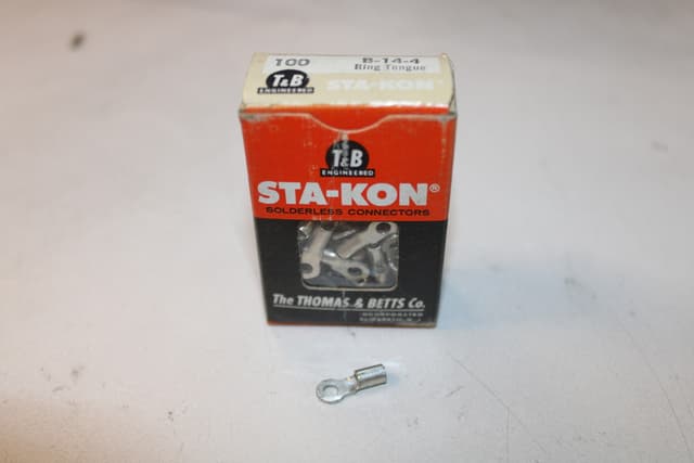 B-14-4 Part Image. Manufactured by Thomas & Betts.